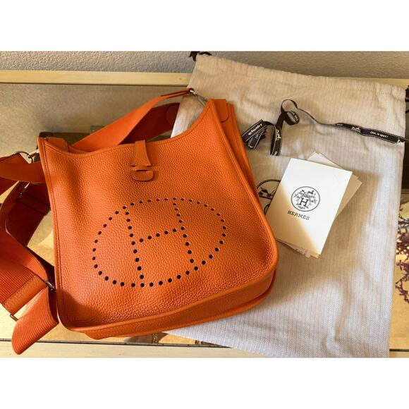 Hermes Handbags - HERMES Orange Evelyne III 29 PM Crossbody Bag Purse Perforated H PHW Excellent
